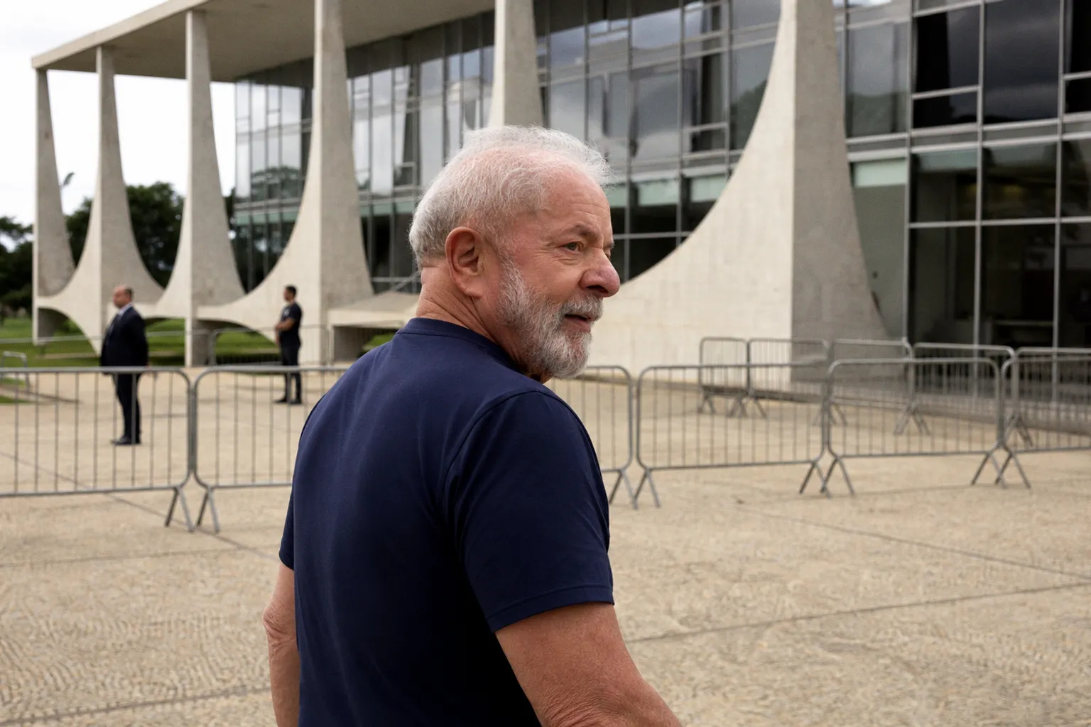 Brésil: Lula se dit «en pleine forme» à 80 ans et se porte candidat pour un 4e et dernier mandat