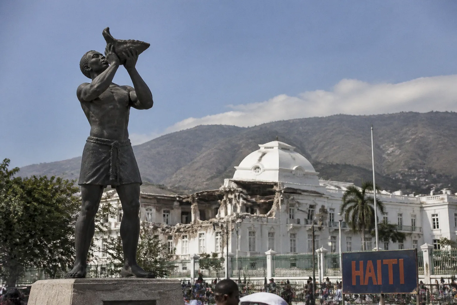 Haïti : cinq ans de transition politique entre instabilité et défi institutionnel