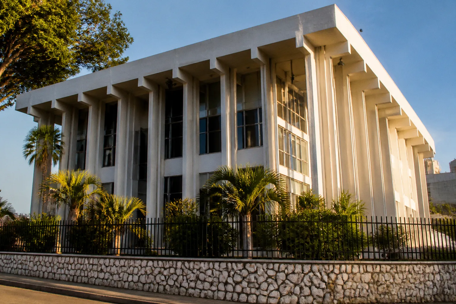 Haïti : Le nouveau Conseil d'Administration de la BRH prend ses fonctions