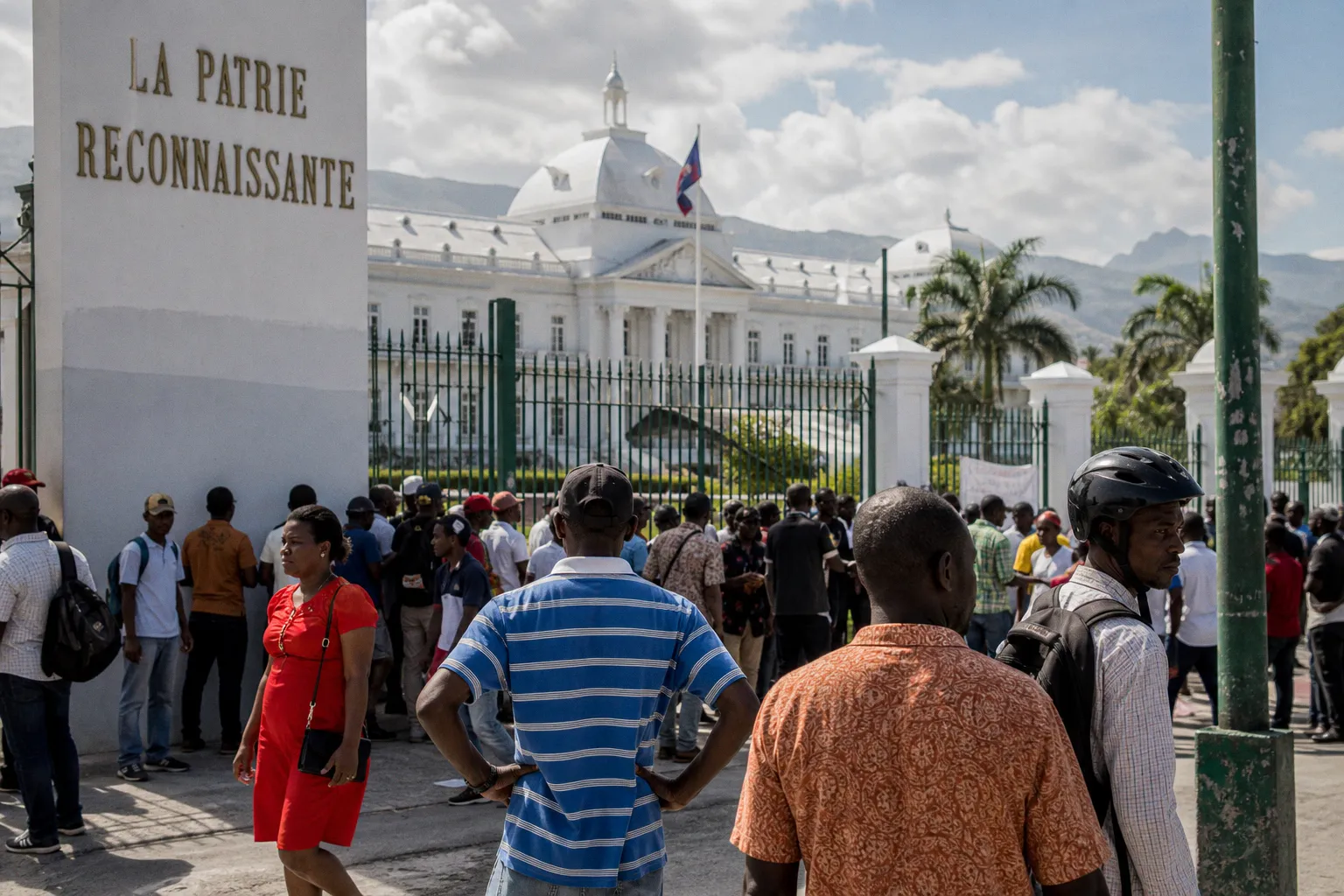 Refonder le contrat social haïtien : Hobbes, Locke et Rousseau face à la crise
